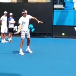 【テニス】ロジャーフェデラー-2019年全豪オープン横視点の練習風景
